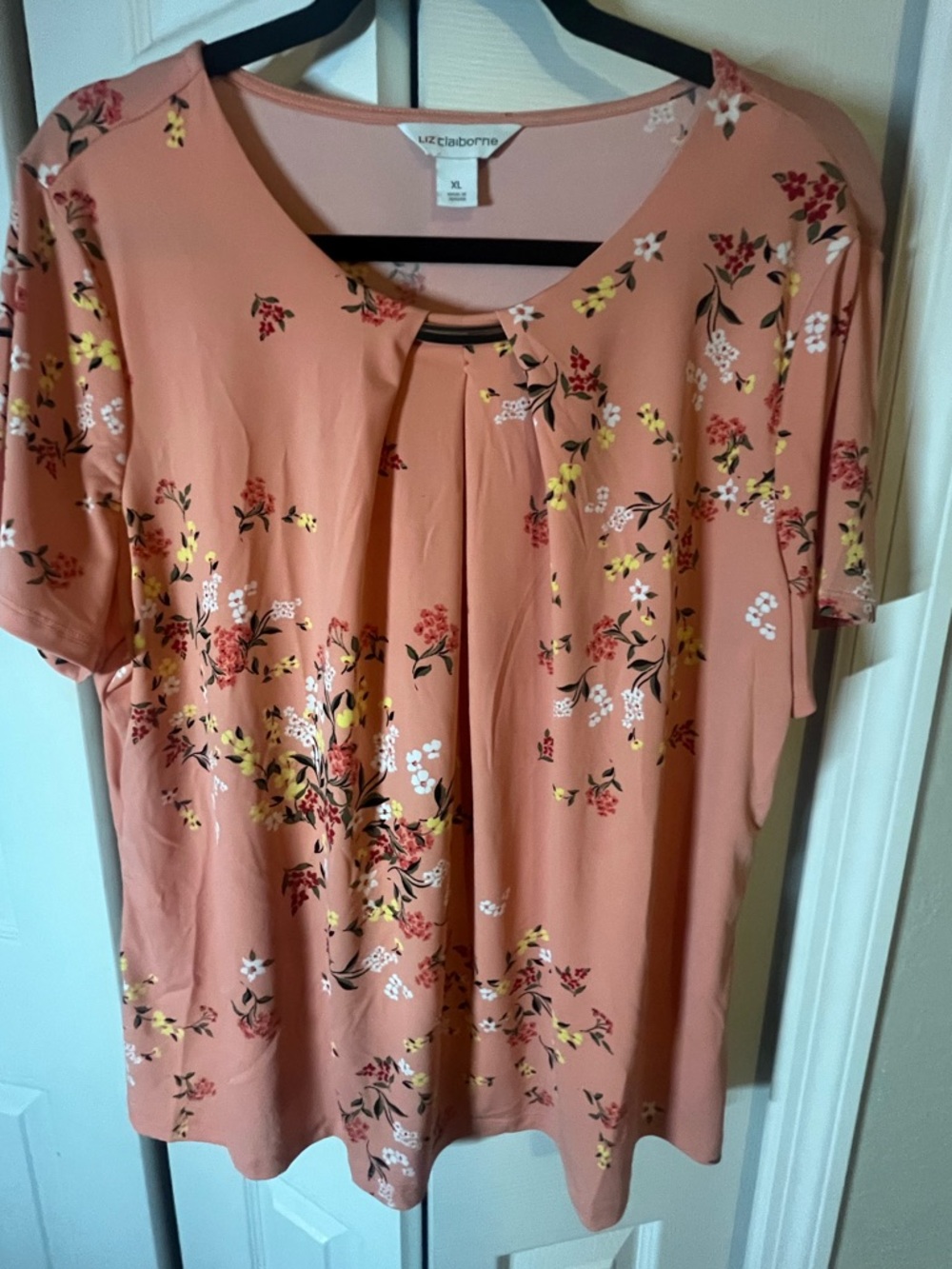 Liz Claiborne women’s short sleeve flowy floral blouse size XL